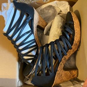 Black Heels, NWT SZ 13